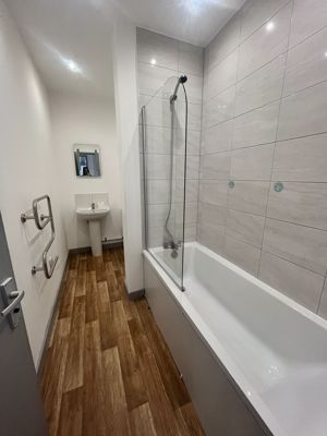 Photo 16- click for photo gallery